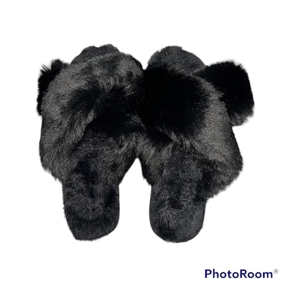 Shoes - Black fuzzy criss cross faux fur fluffy slippers size XL